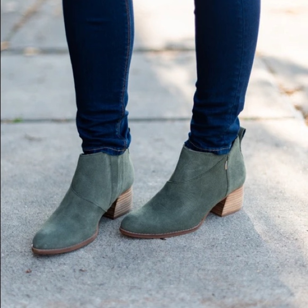 Toms Leilani Olive Suede Heel
